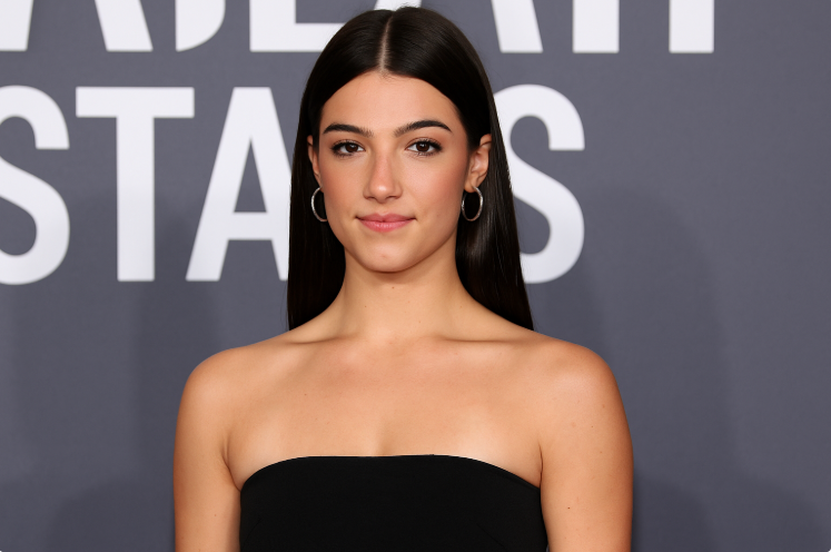 Charli D’Amelio Net Worth 2025: Biography, Age, Height, TikTok Journey, Family & Lifestyle